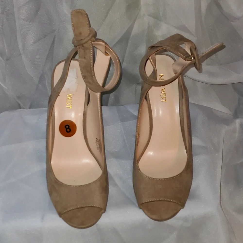 NINE WEST WEDGE STRAP AROUND THE ANKEL, GU - Picture 1 of 4